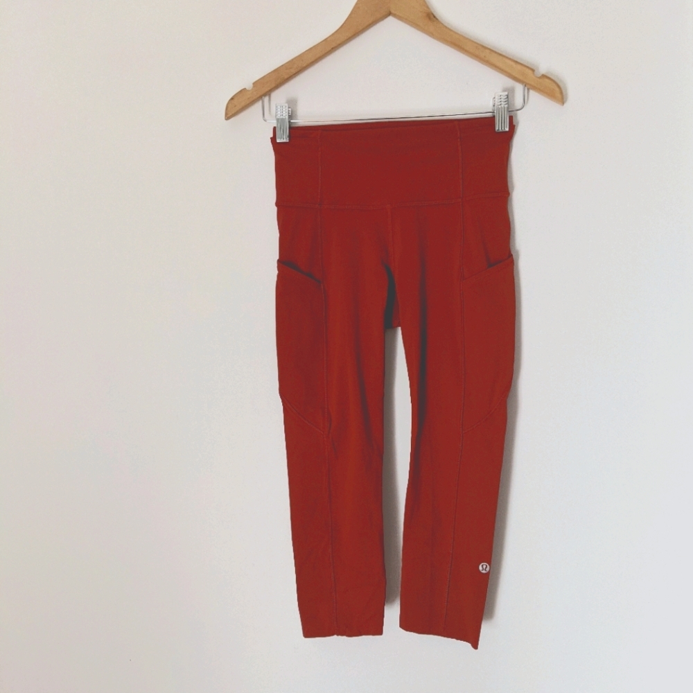 Lululemon Fast and Free Crop II Magma 4 - Picture 9 of 16